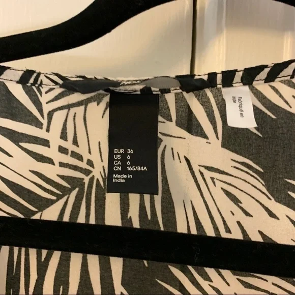 Tropical Tunic - Picture 5 of 5